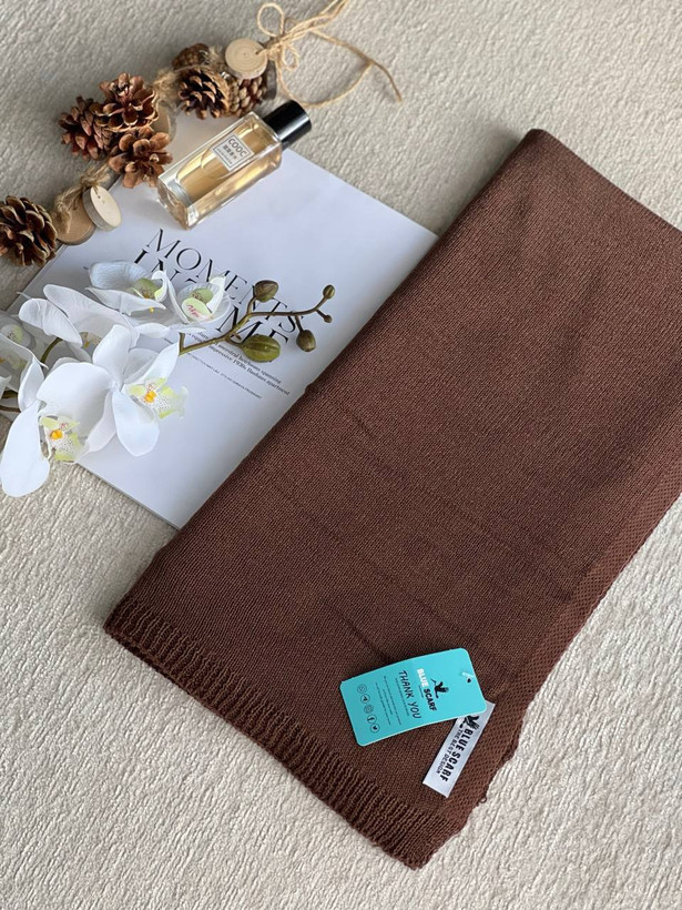 شال زنانه بافت رنگ قهوهای