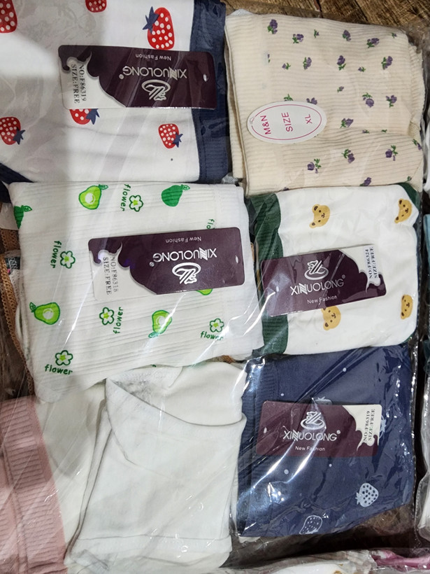 شورت نخی زنانه طرح عروسکی